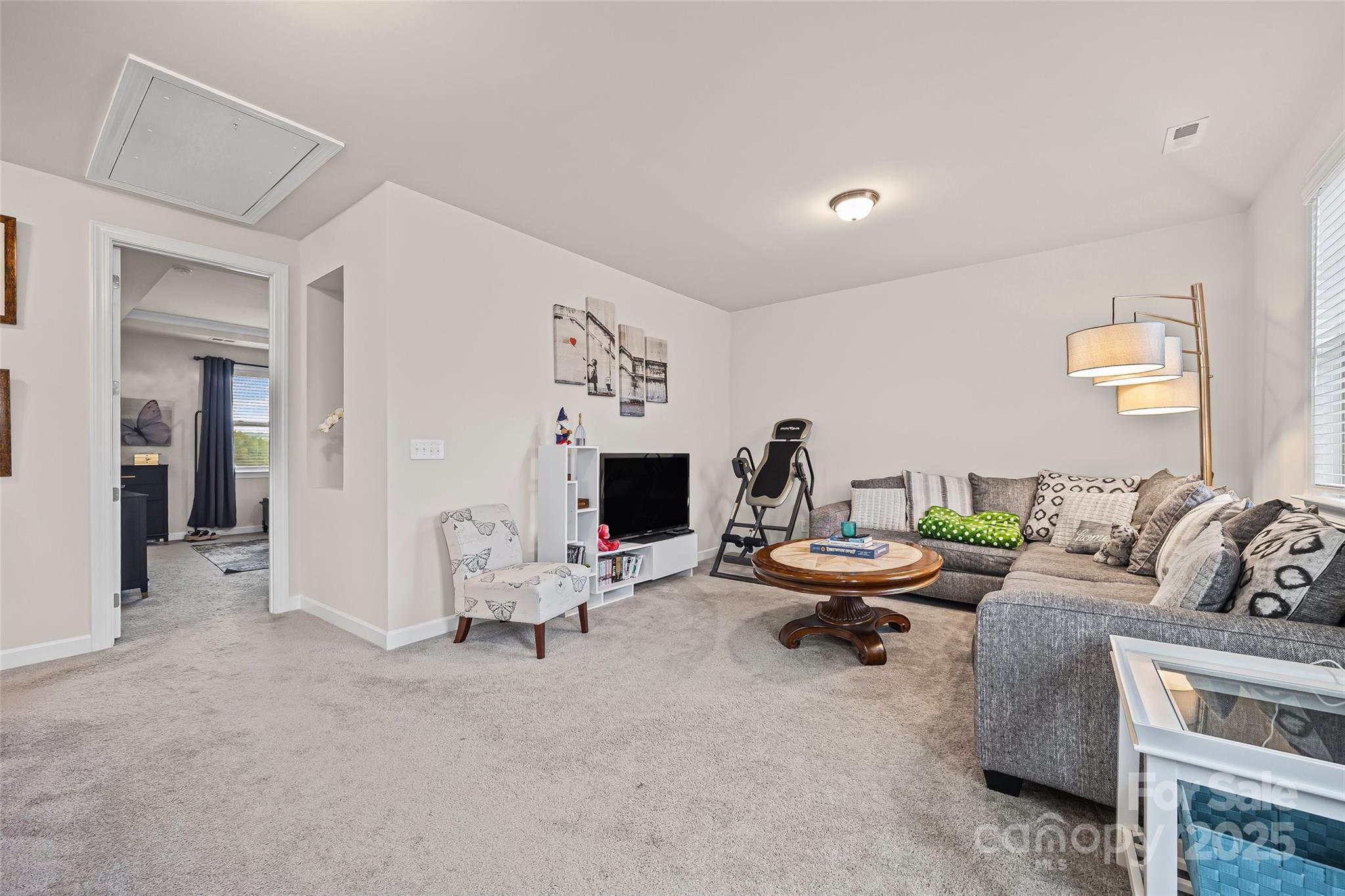 Lake Crest - Residential