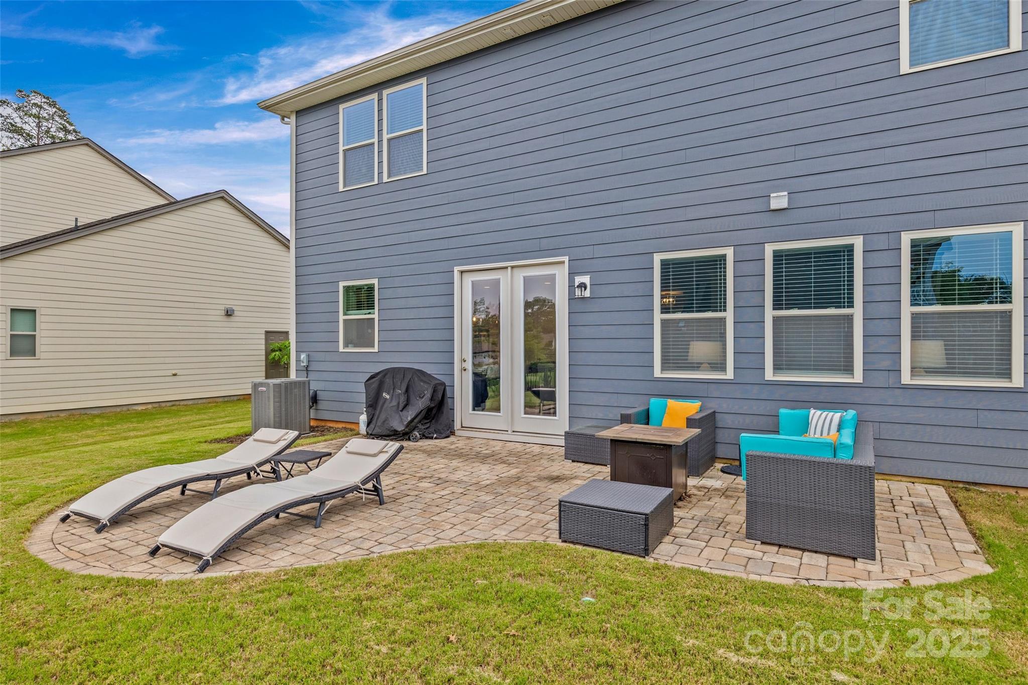 Lake Crest - Residential