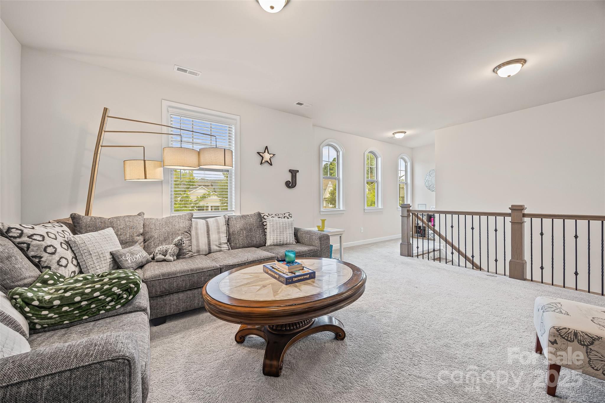 Lake Crest - Residential