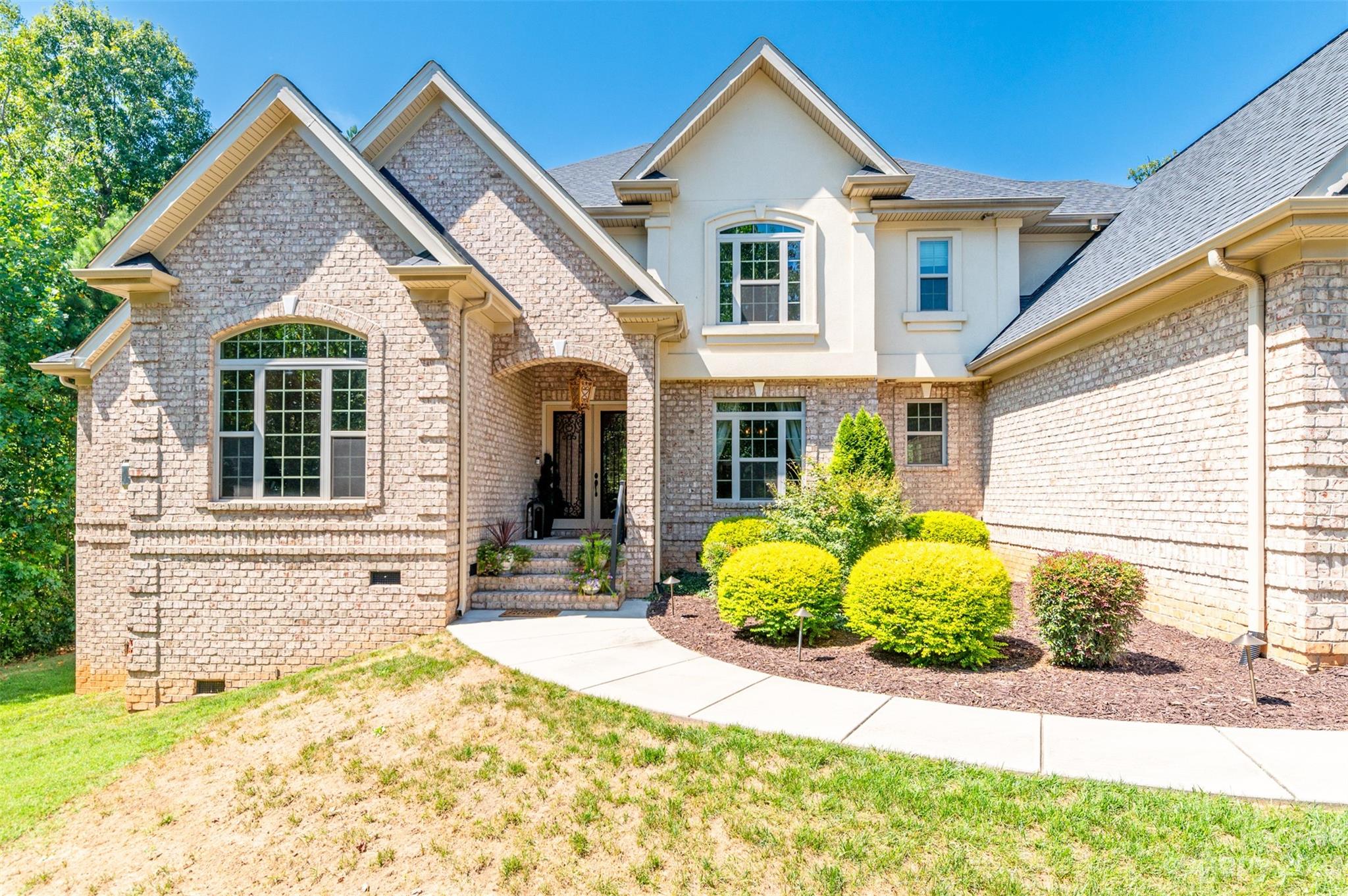 Winding Forest - Residential