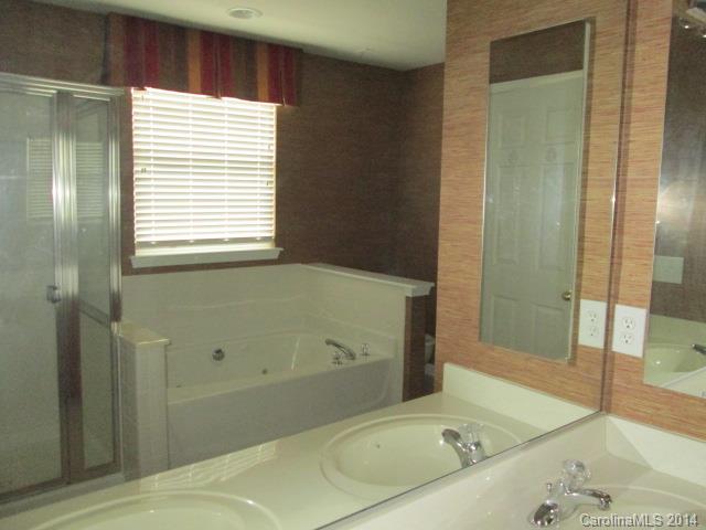 Autumn Cove At Lake Wylie - Residential Lease