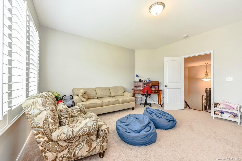 Lake Ridge - Residential