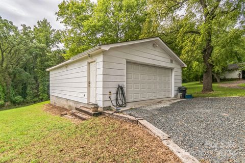 A home in Wadesboro