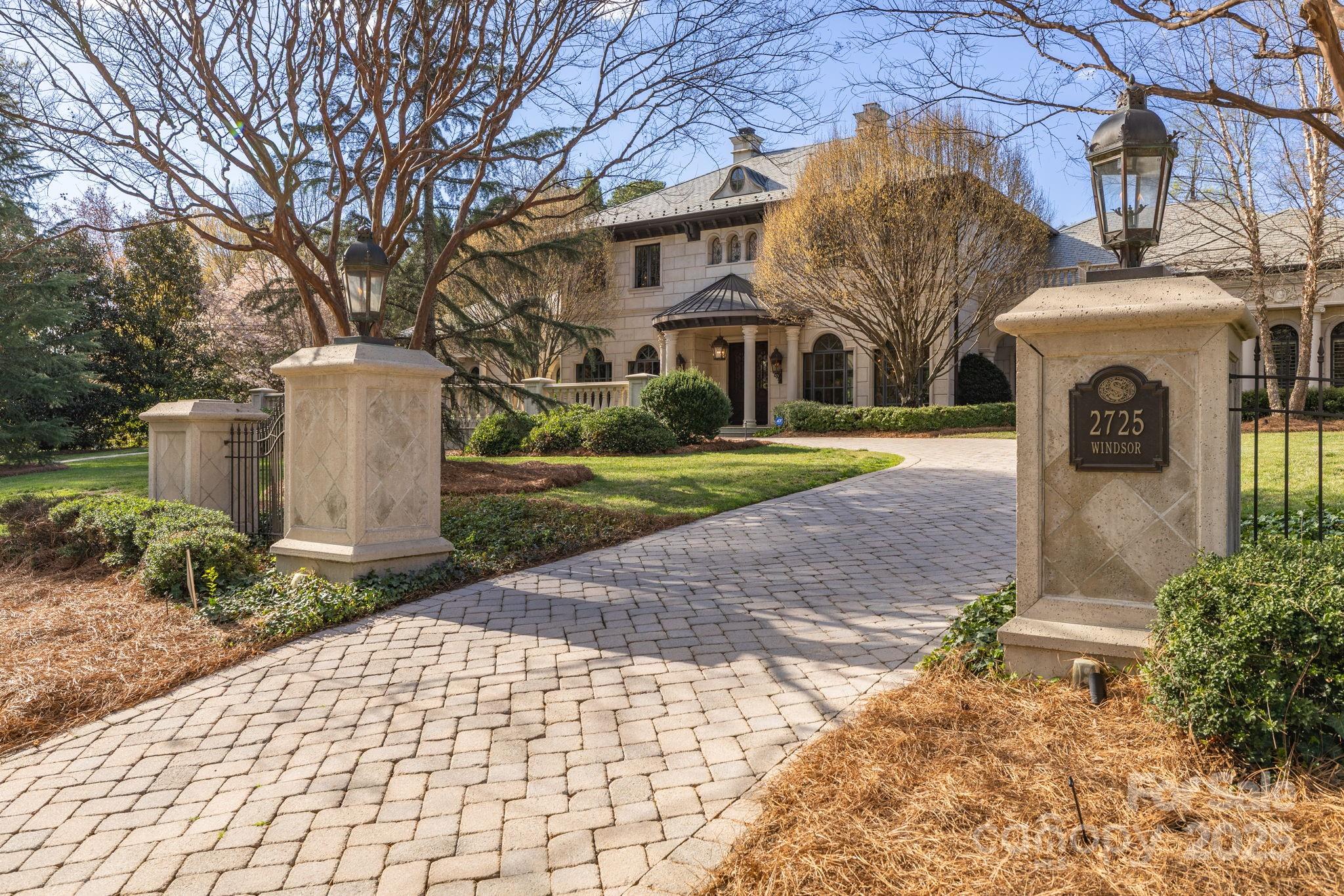 2725 Windsor Road