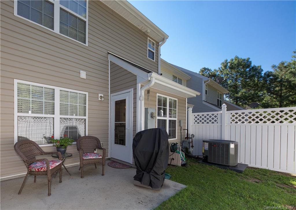 Lexington Commons - Residential