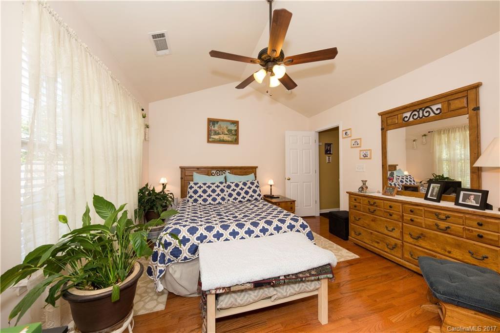 Lexington Commons - Residential