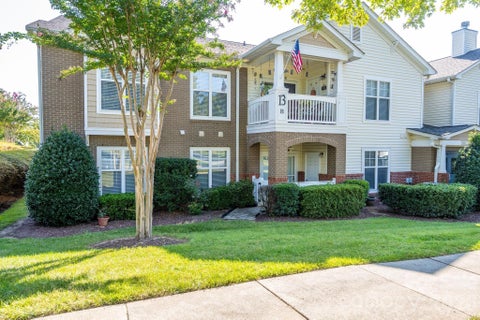 Photo of 16638 Amberside Road E, Cornelius, NC 28031 (MLS # 4420901)