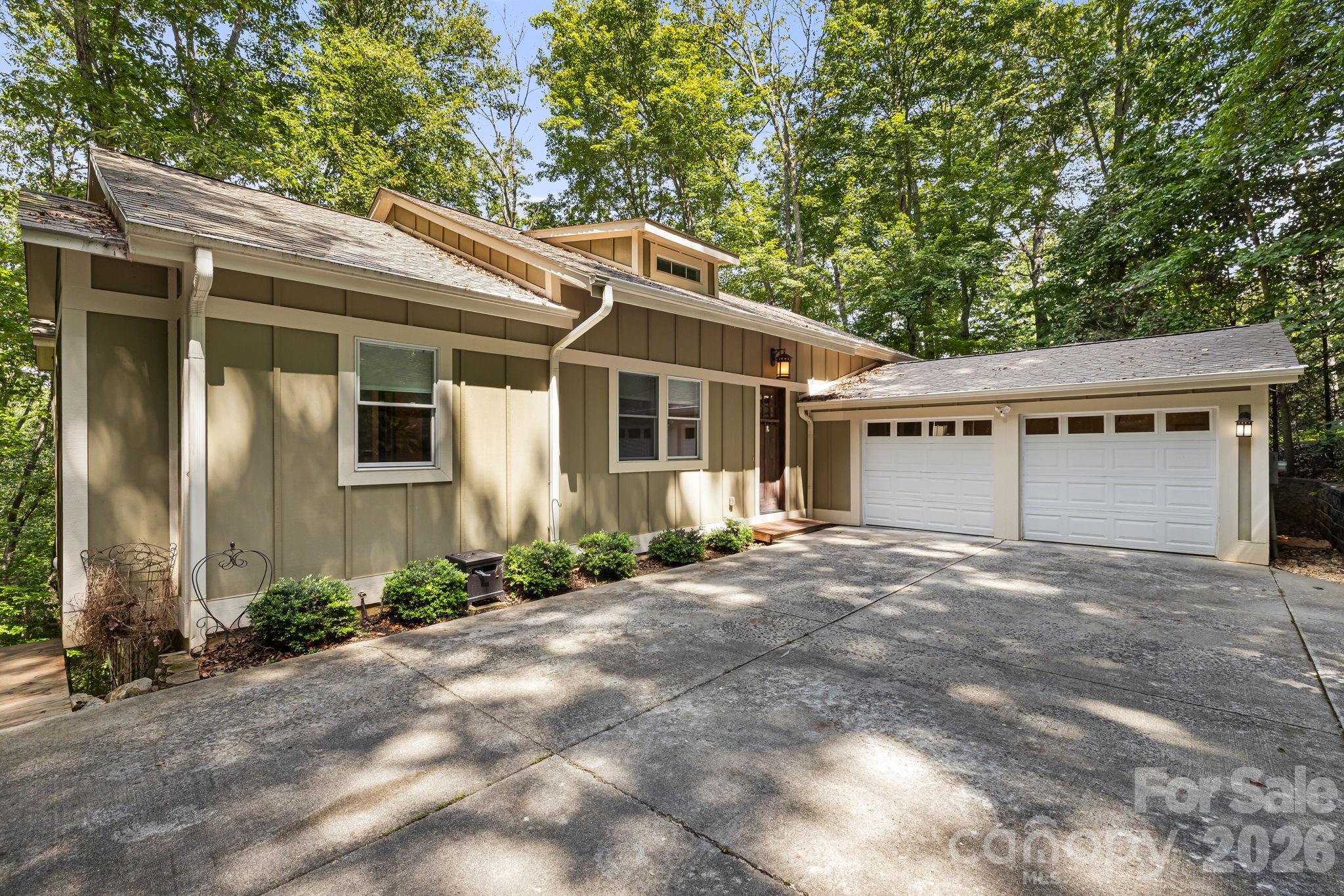22 Wild Violet Lane