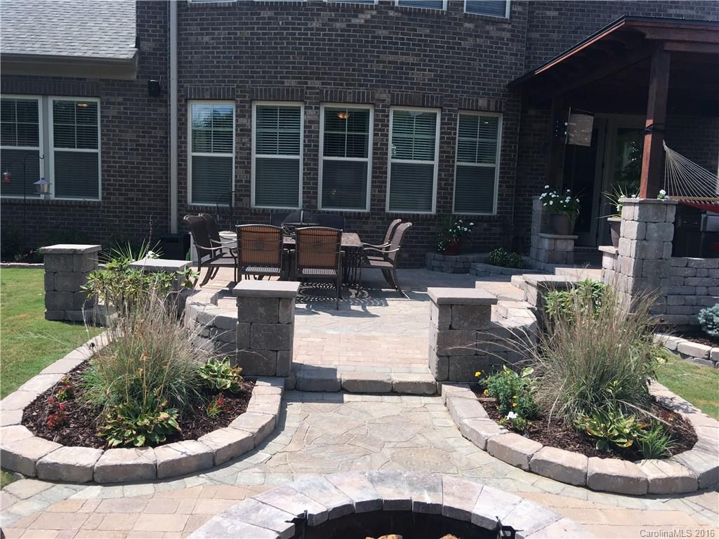 The Palisades - Residential