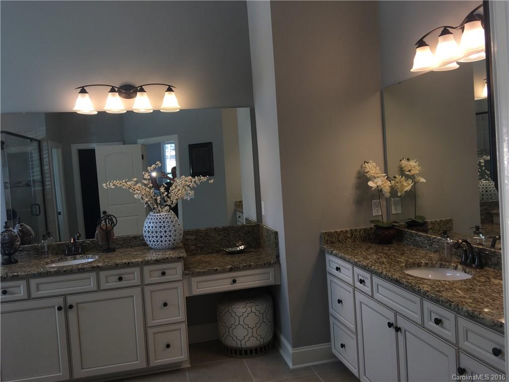 The Palisades - Residential