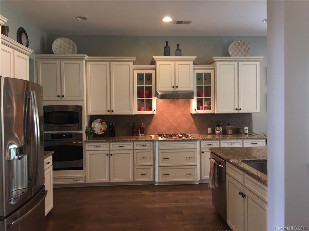 The Palisades - Residential