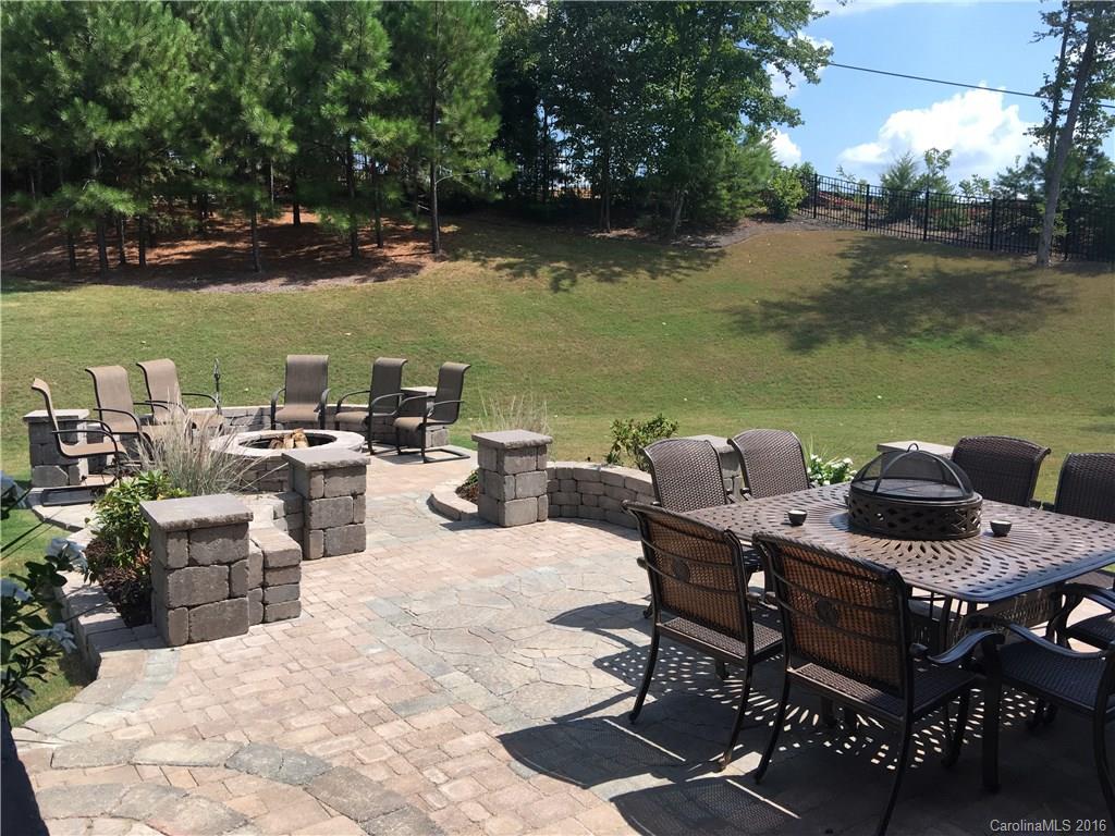 The Palisades - Residential