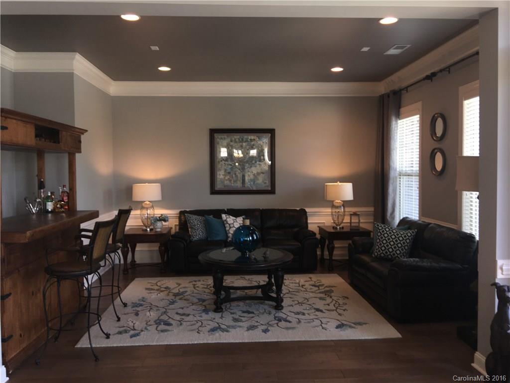 The Palisades - Residential