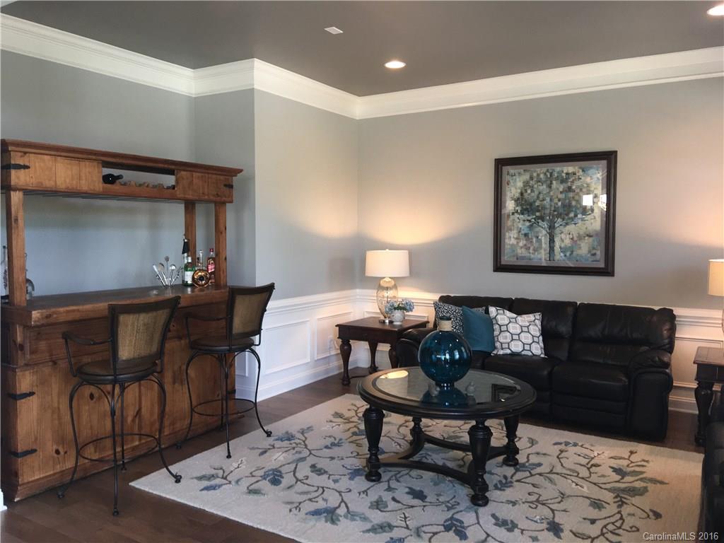 The Palisades - Residential