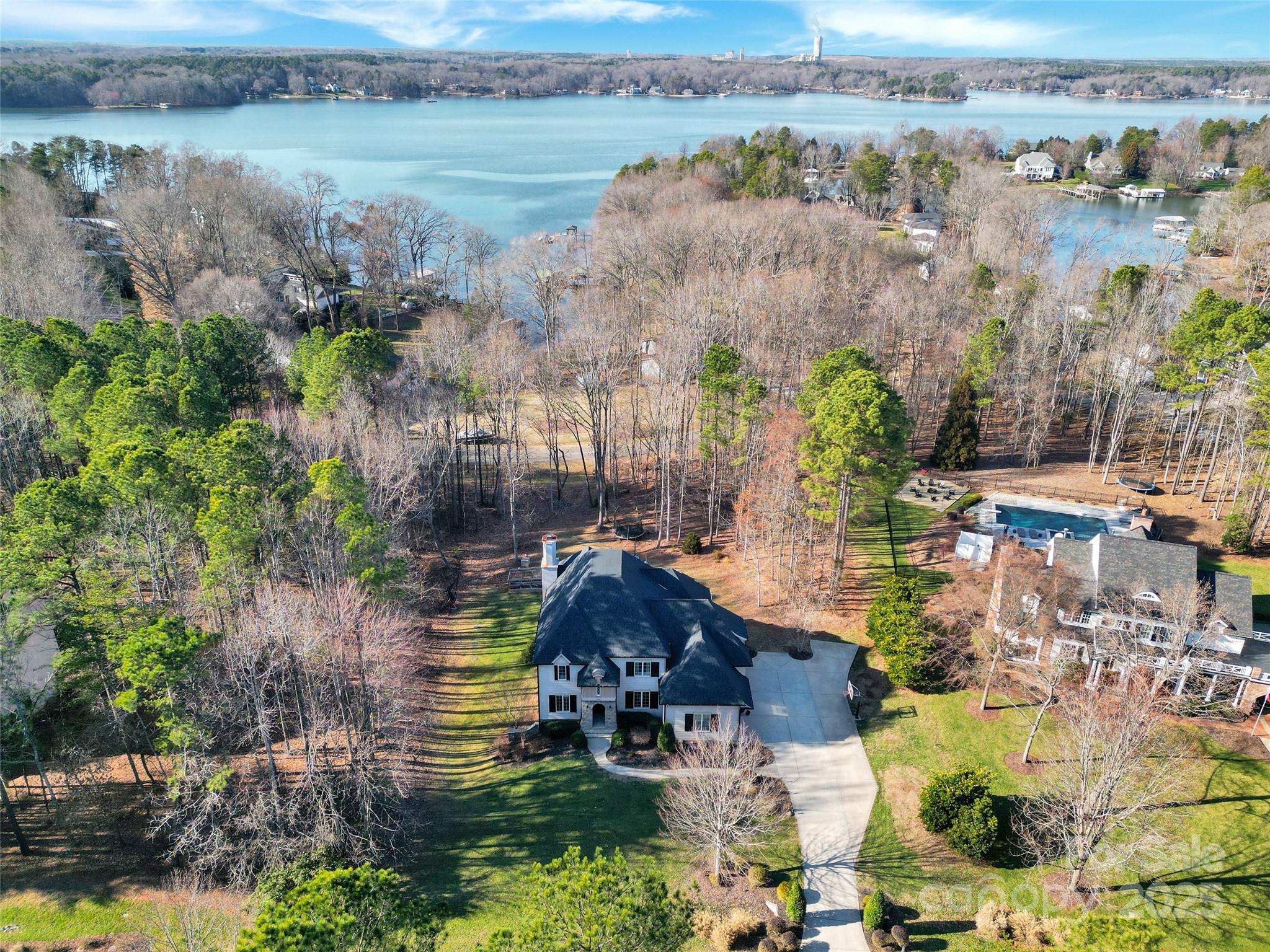 107 E Cold Hollow Farms Drive