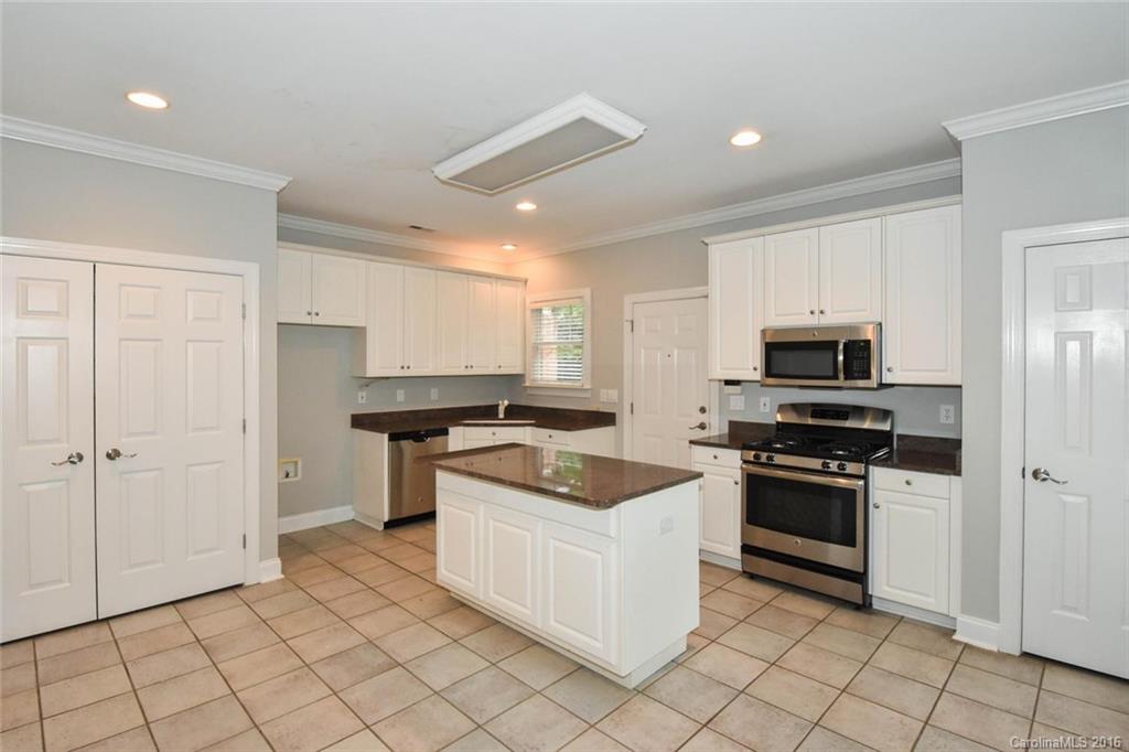 Villas at Ballantyne Trace - Residential