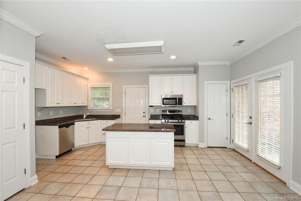 Villas at Ballantyne Trace - Residential