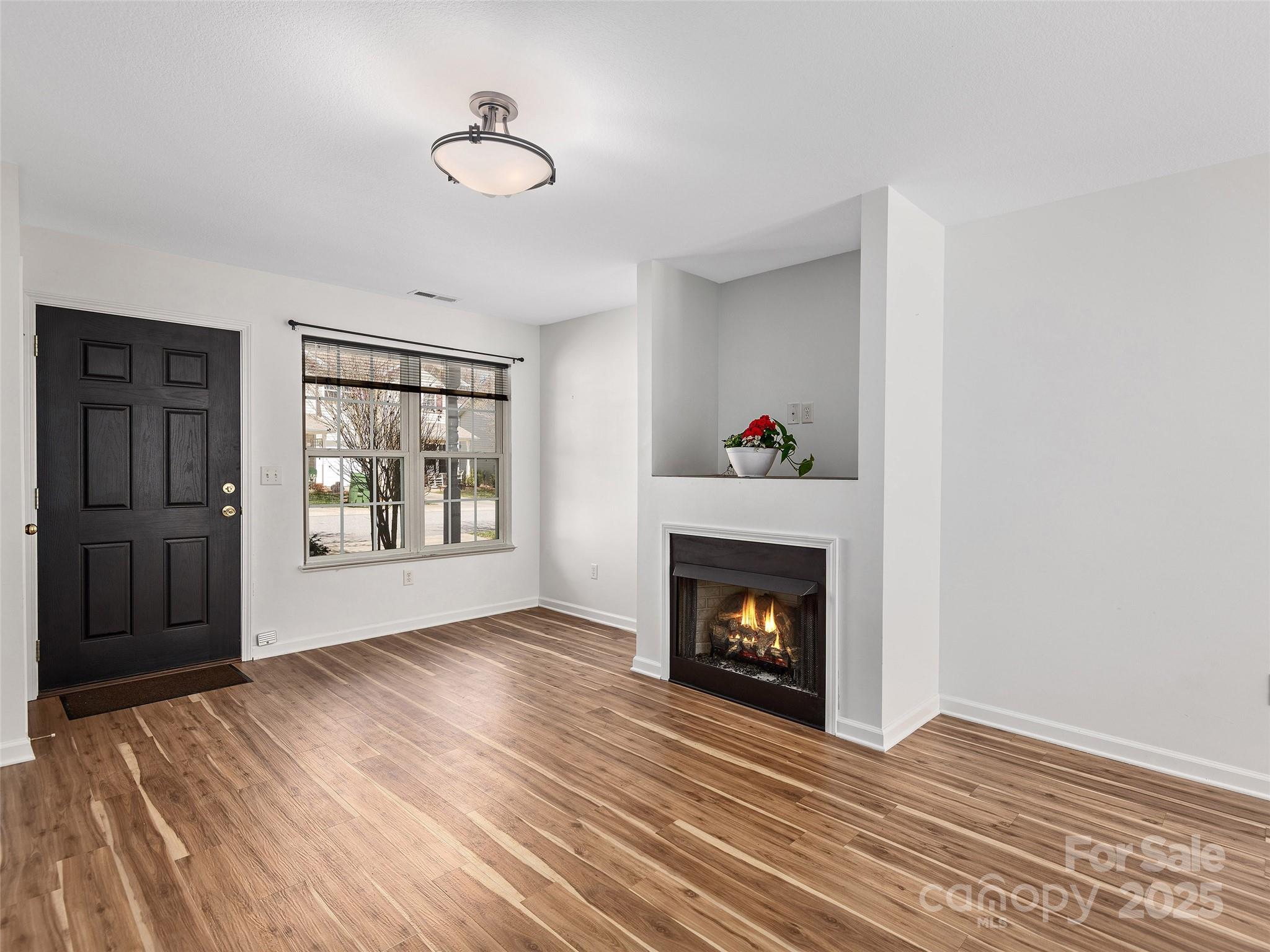 75 Lanceford Circle