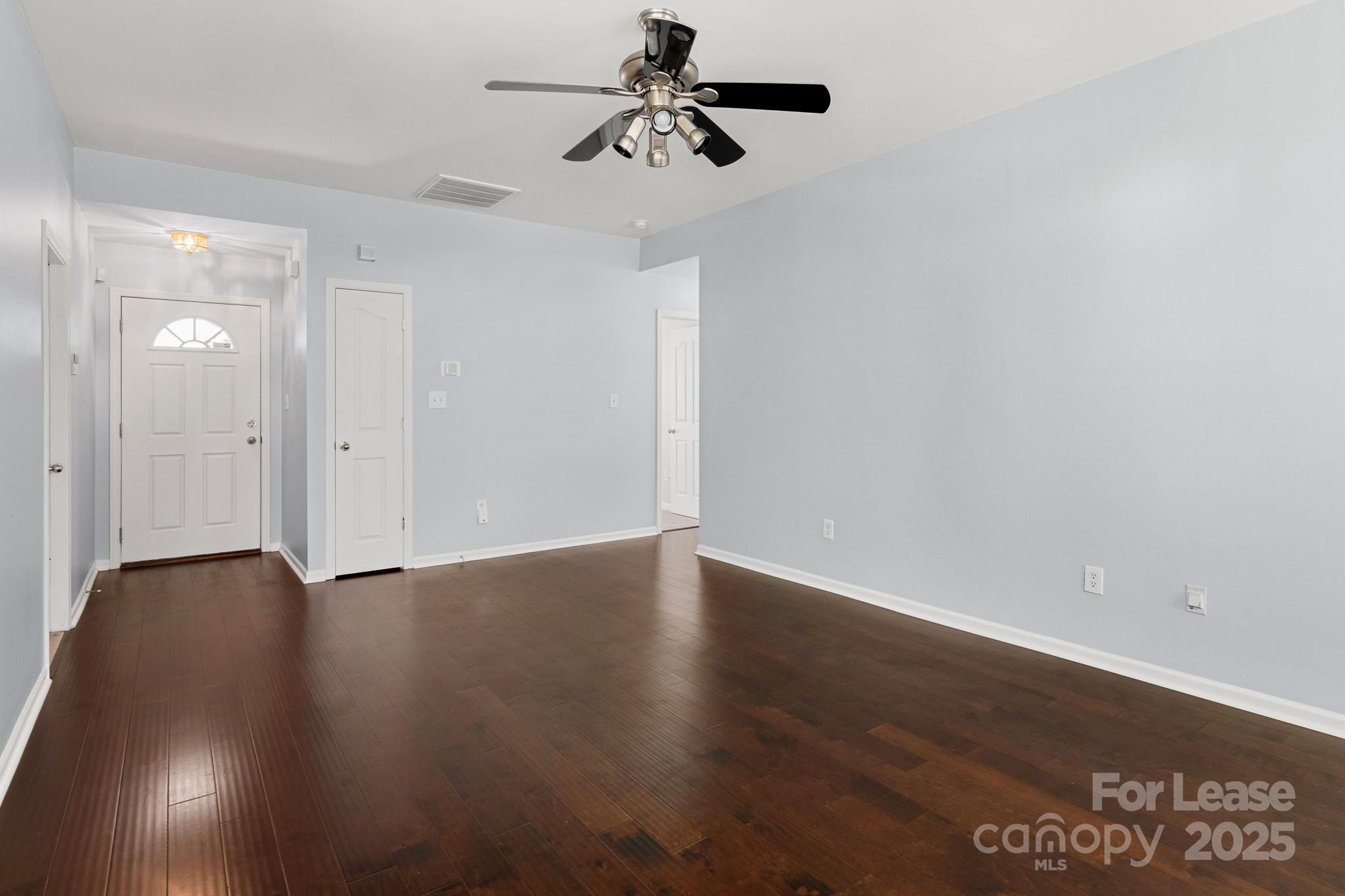 6828 Ayrshire Glen Place