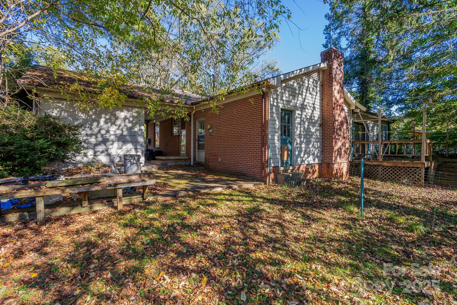 303 Pole Creasman Road