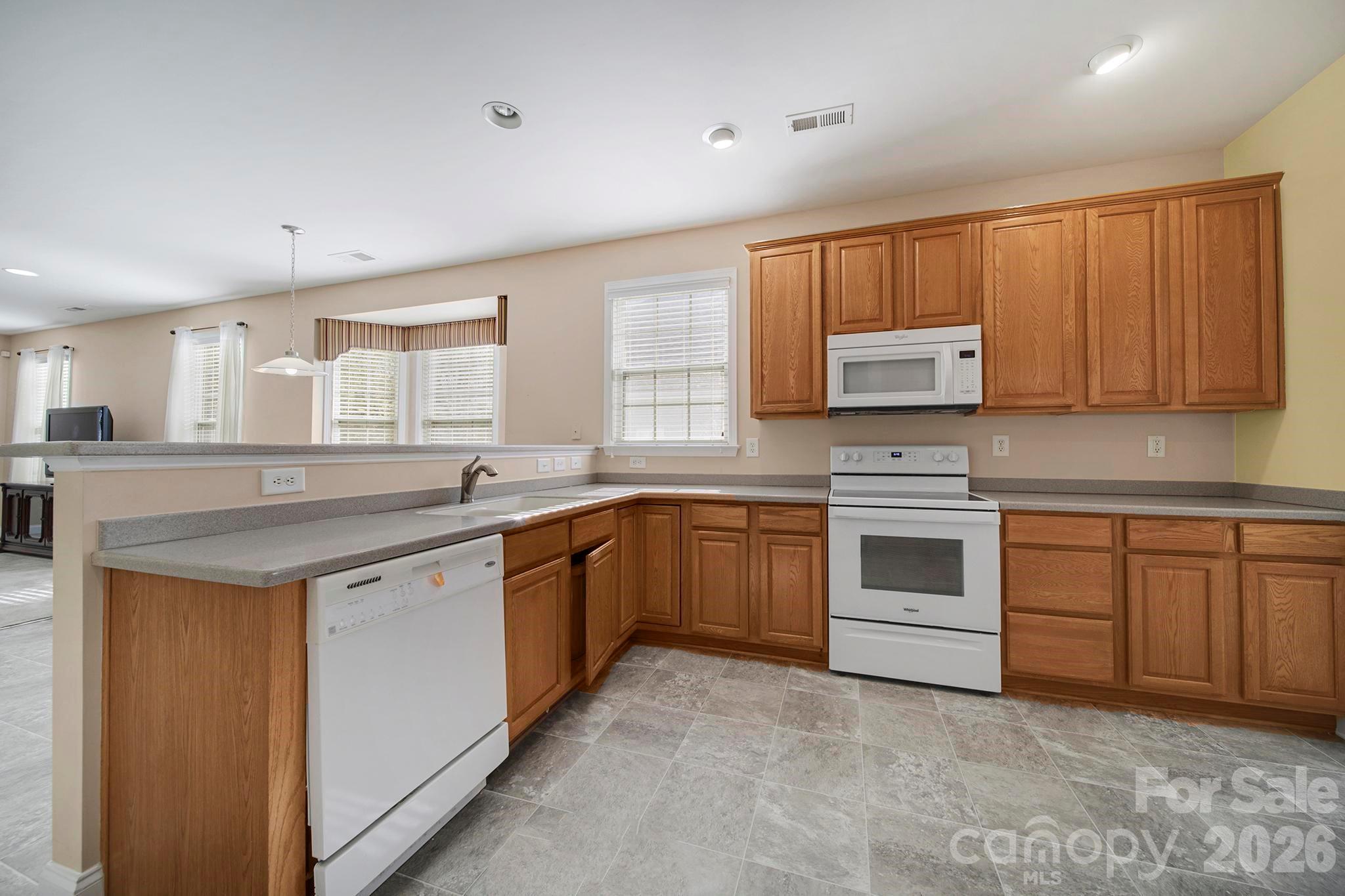 Four Seasons At Gold Hill - Residential