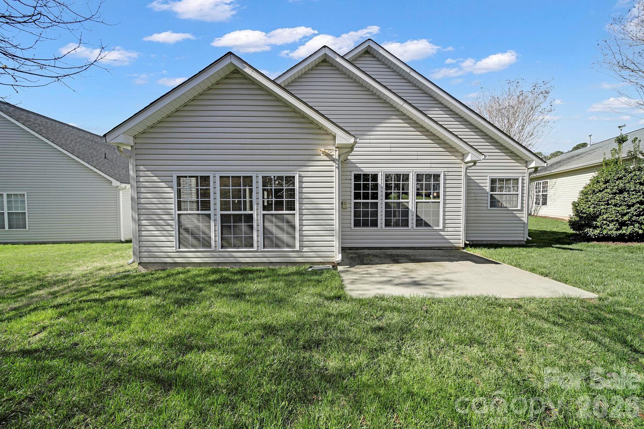 Four Seasons At Gold Hill - Residential