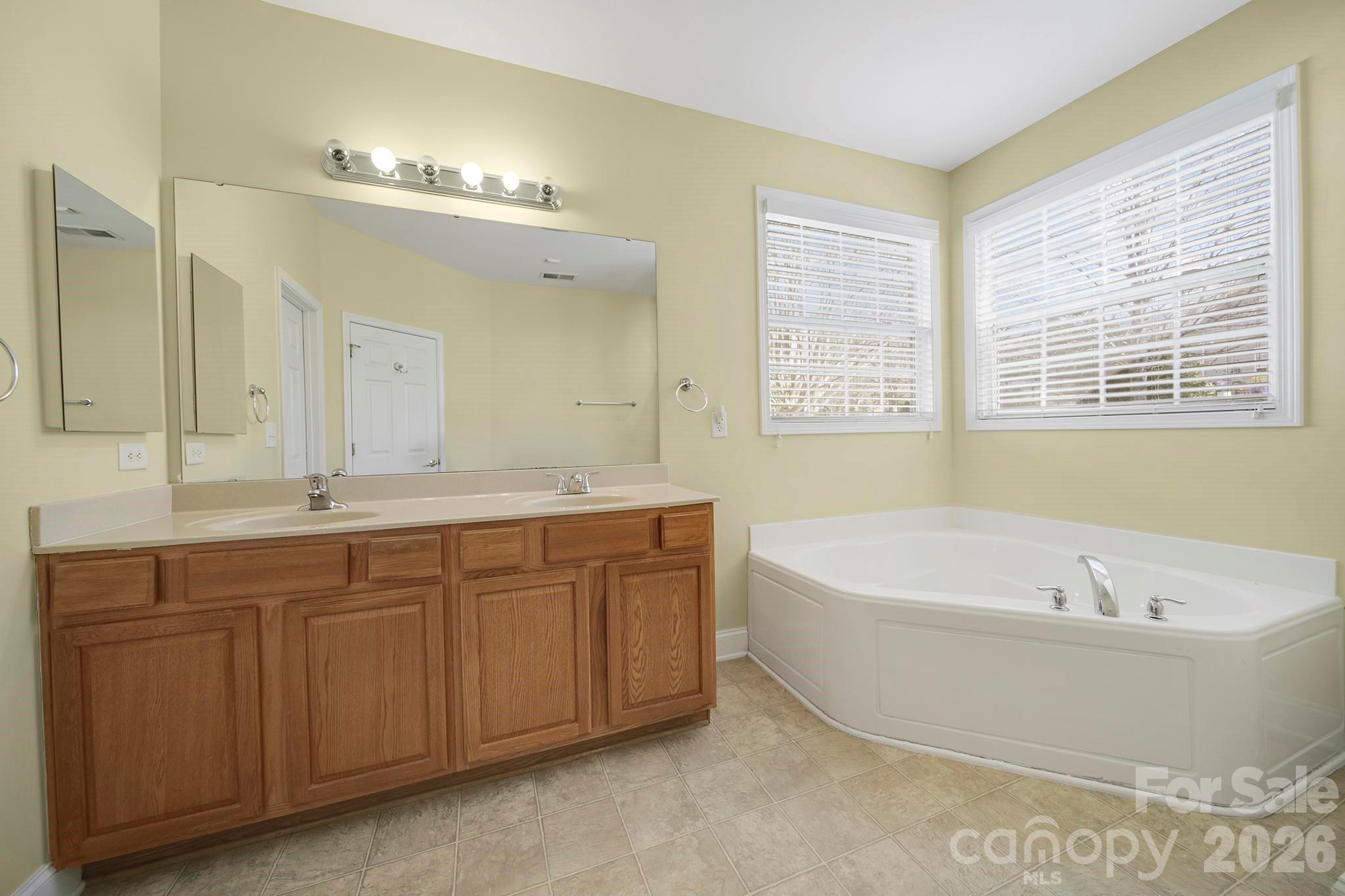 Four Seasons At Gold Hill - Residential