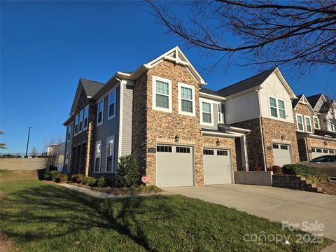 5860 Clan Maclaine Drive Charlotte NC 28278