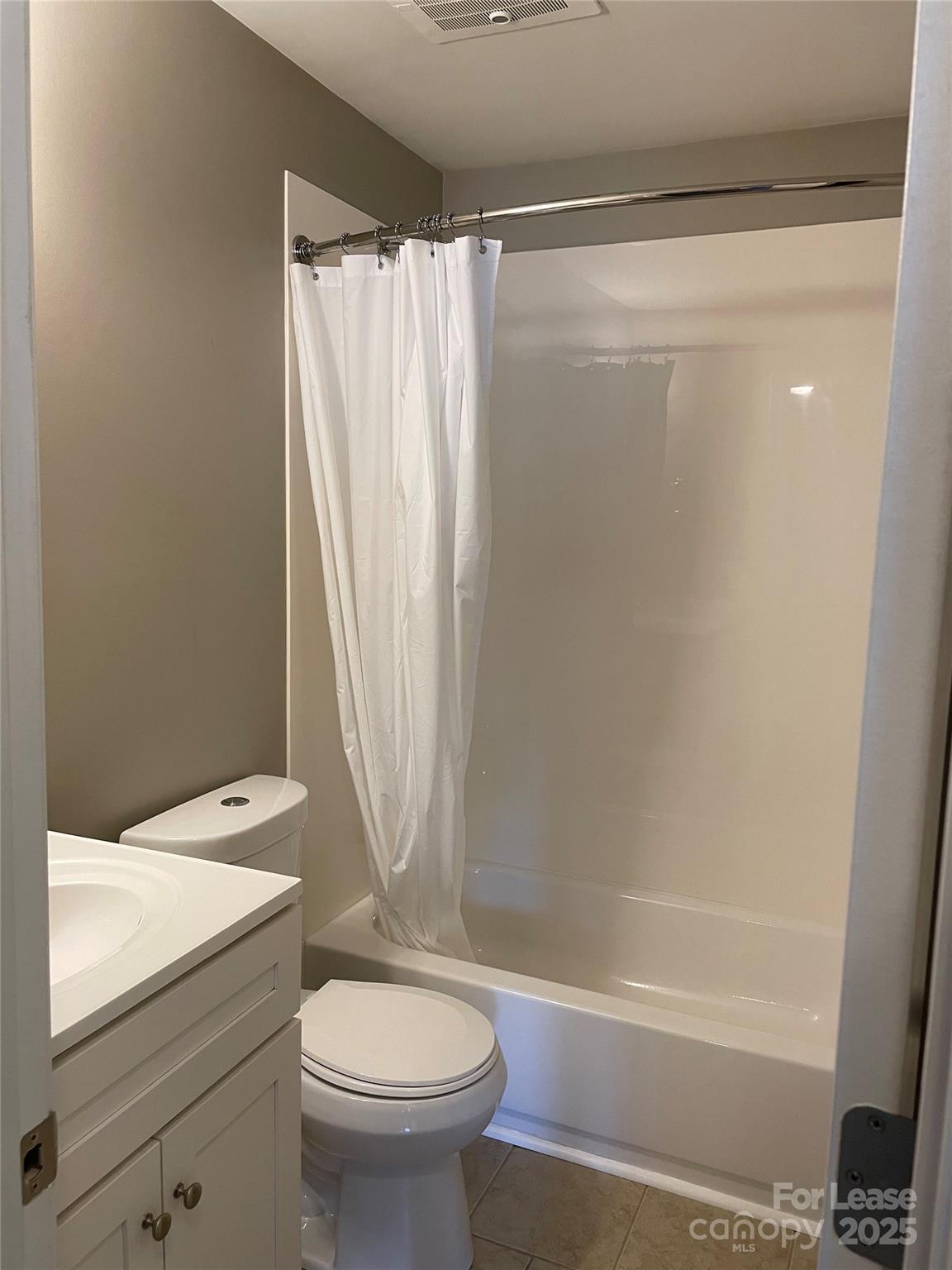 Annecy - Residential Lease