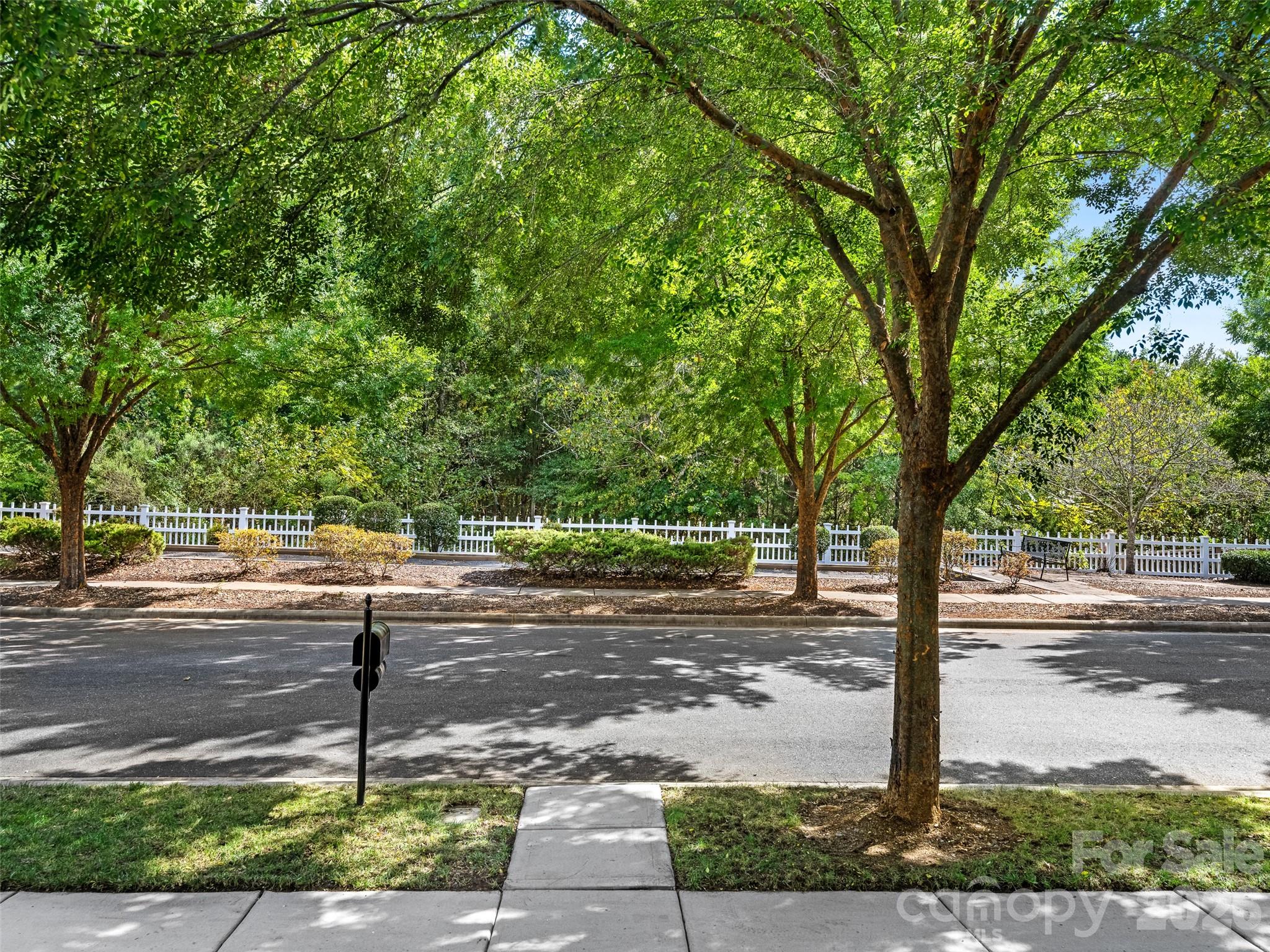9218 Creekside Park Road