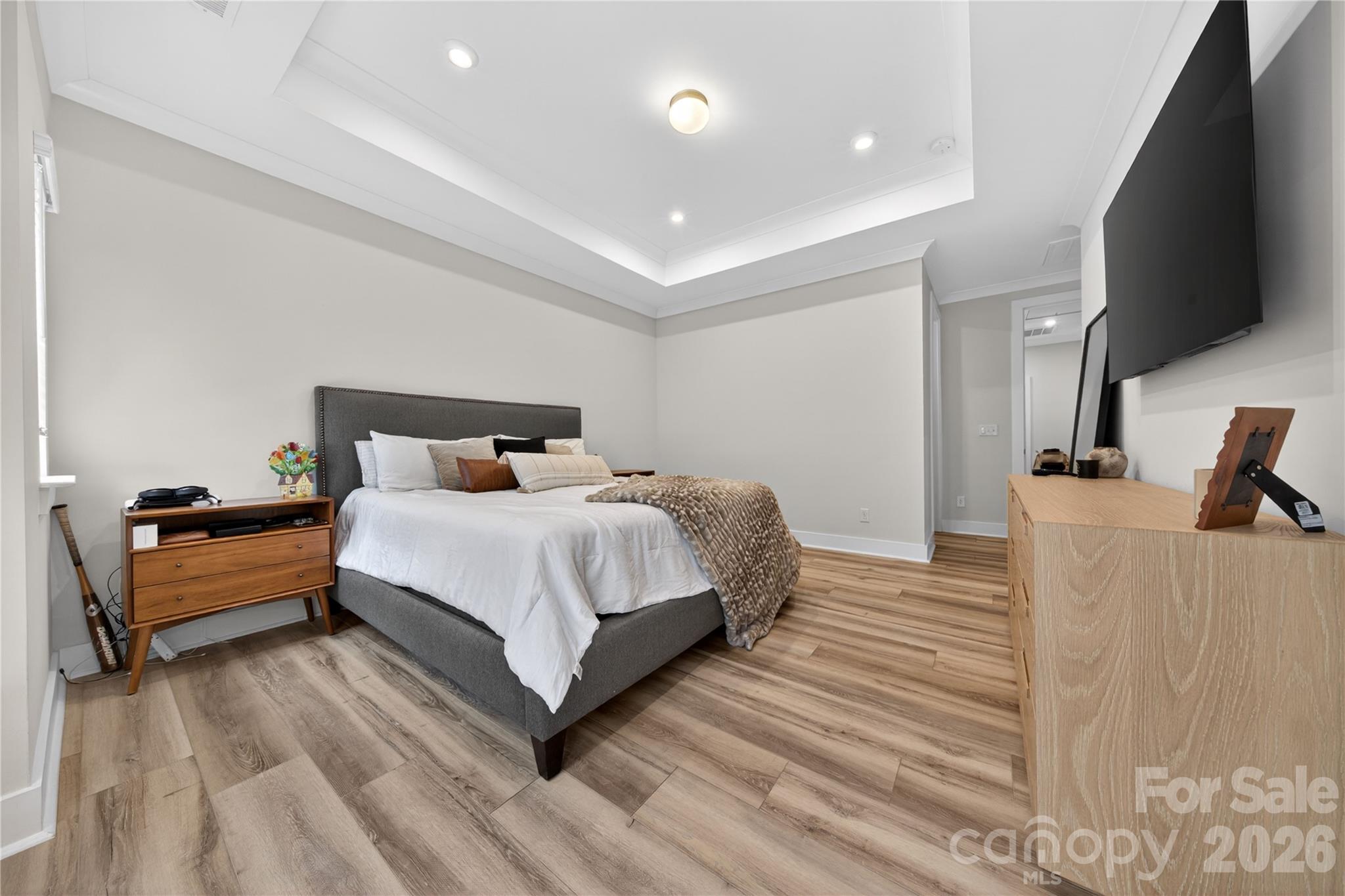 Six Twenty - Residential
