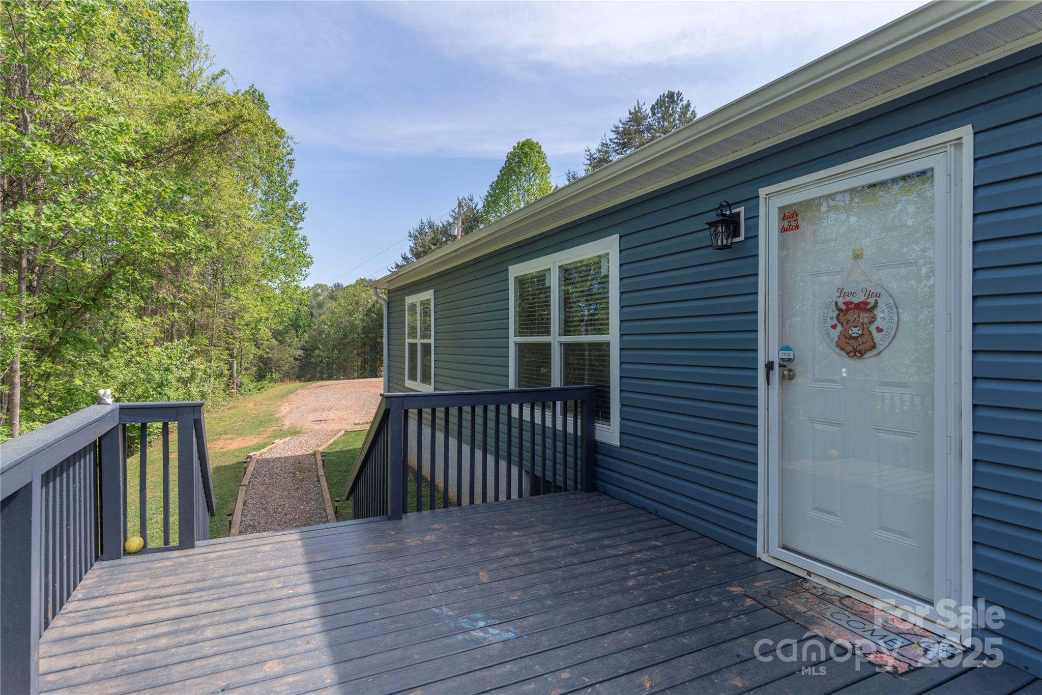 87 Horseback Lane