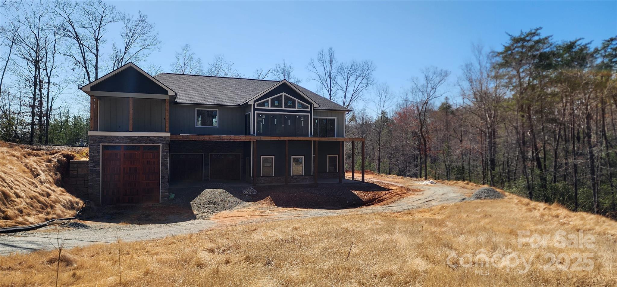 864 Matho Trace
