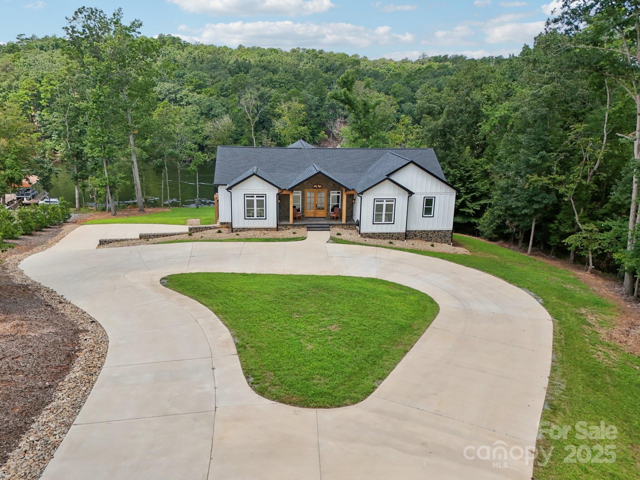 323 Whisper Lake Drive