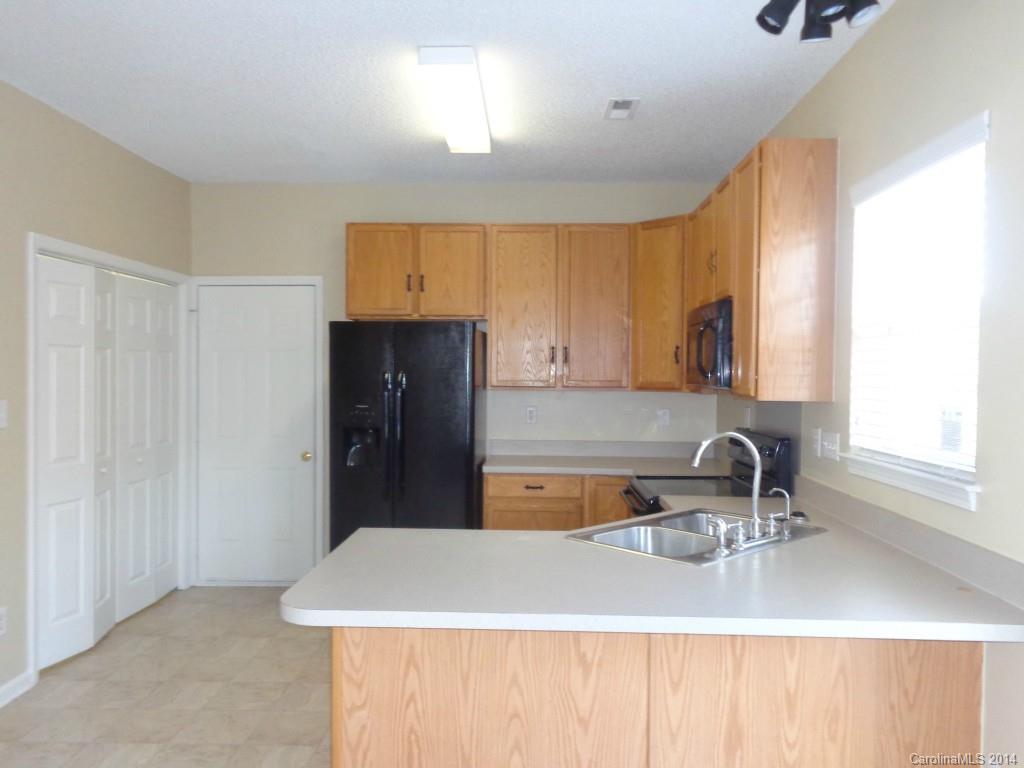 Kiser Woods - Residential Lease
