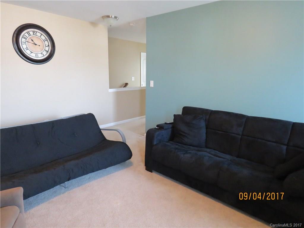 Riverwalk - Residential Lease