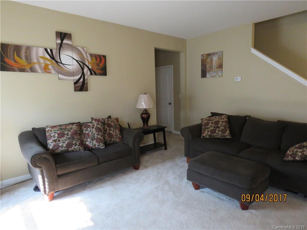 Riverwalk - Residential Lease