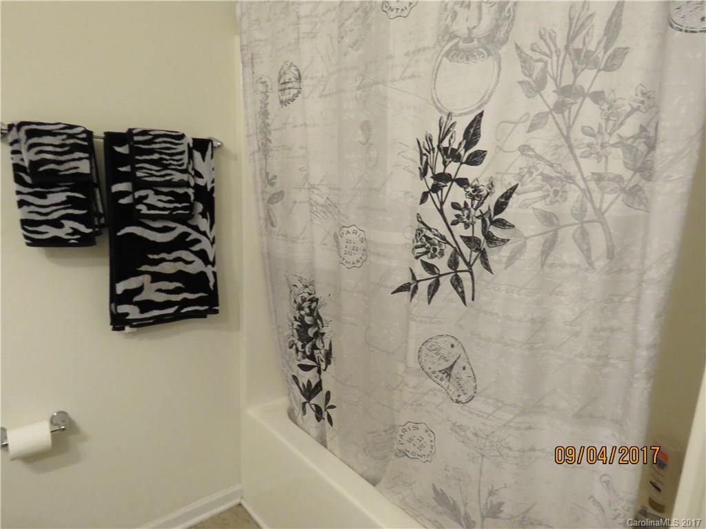 Riverwalk - Residential Lease