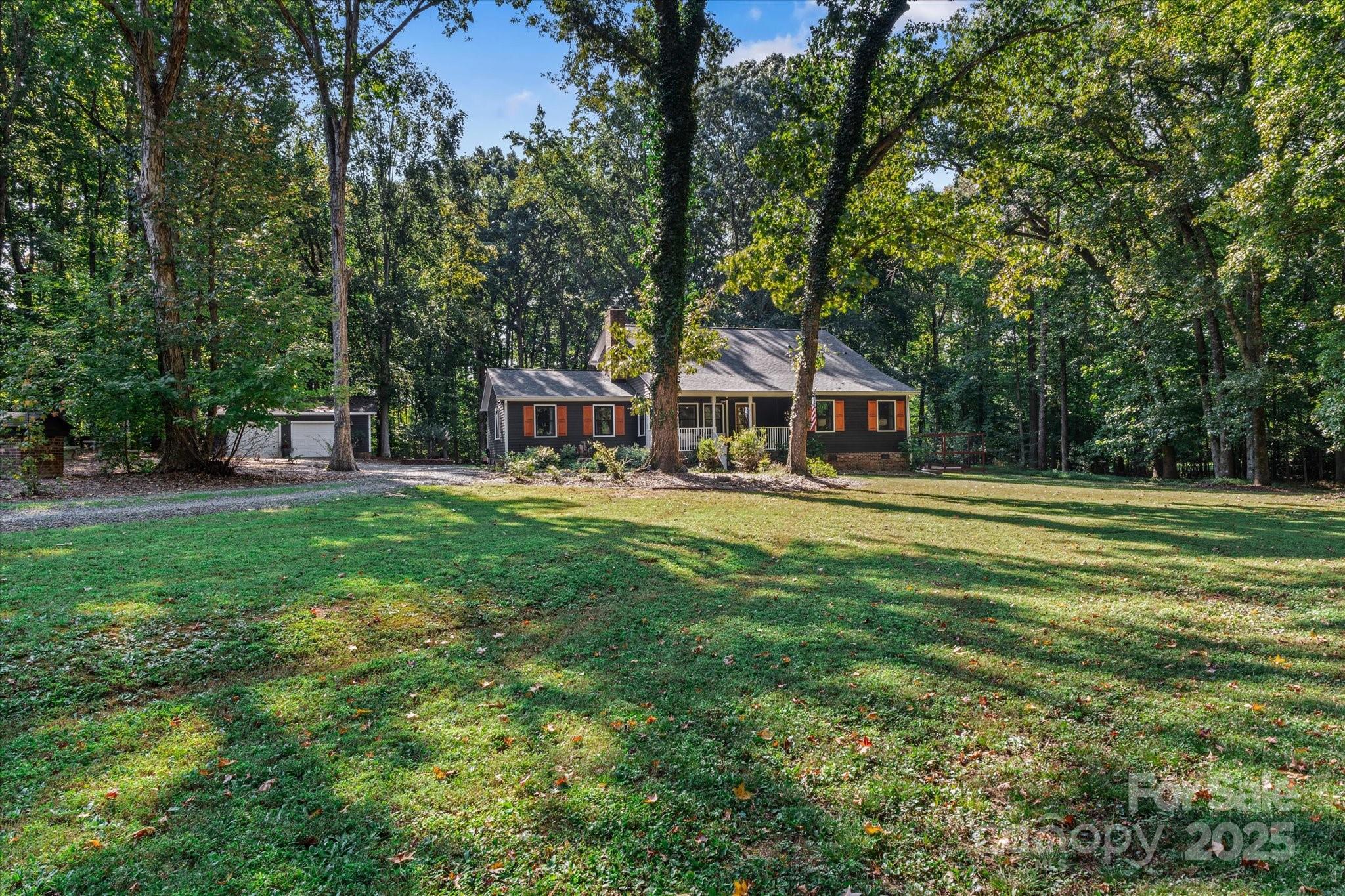 2540 Bain Farm Road