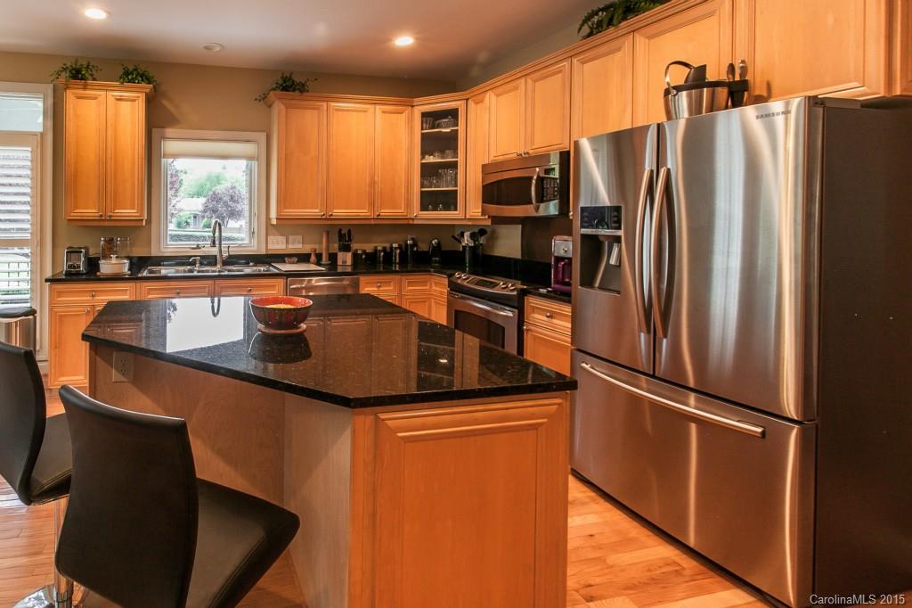 Preston at the Lake - Residential