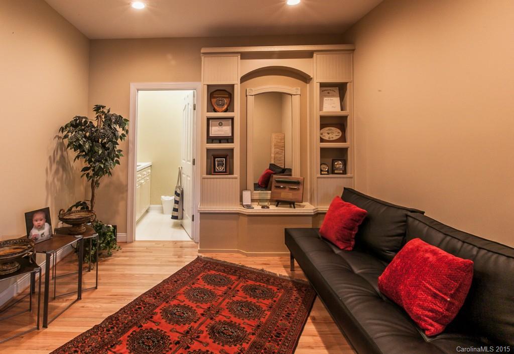 Preston at the Lake - Residential
