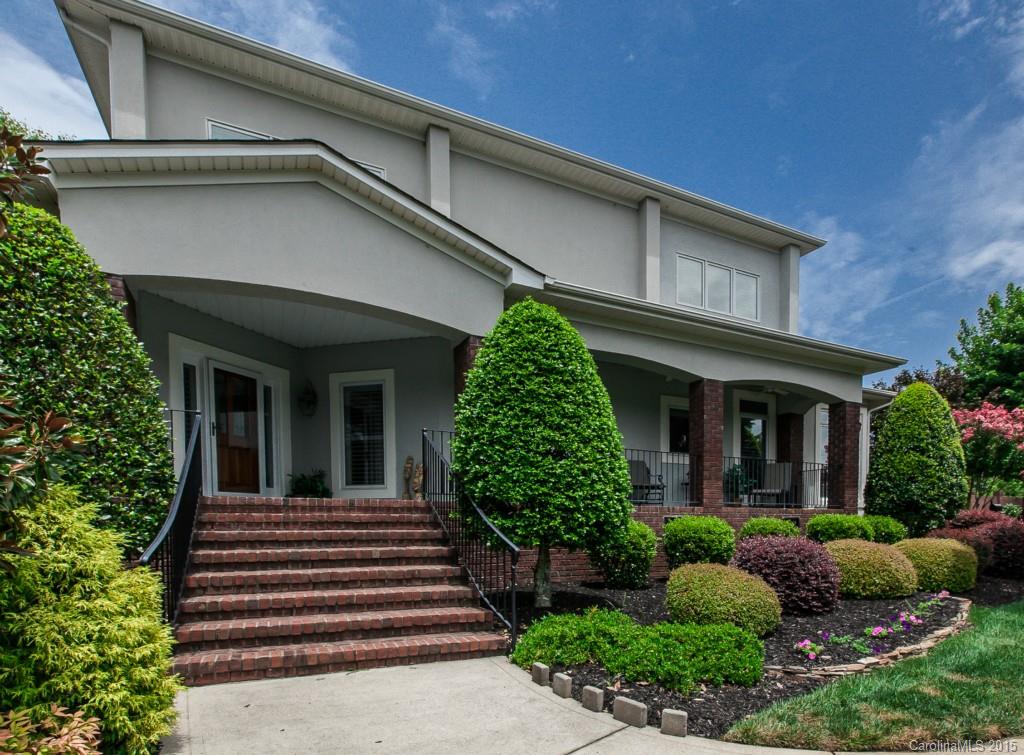 Preston at the Lake - Residential