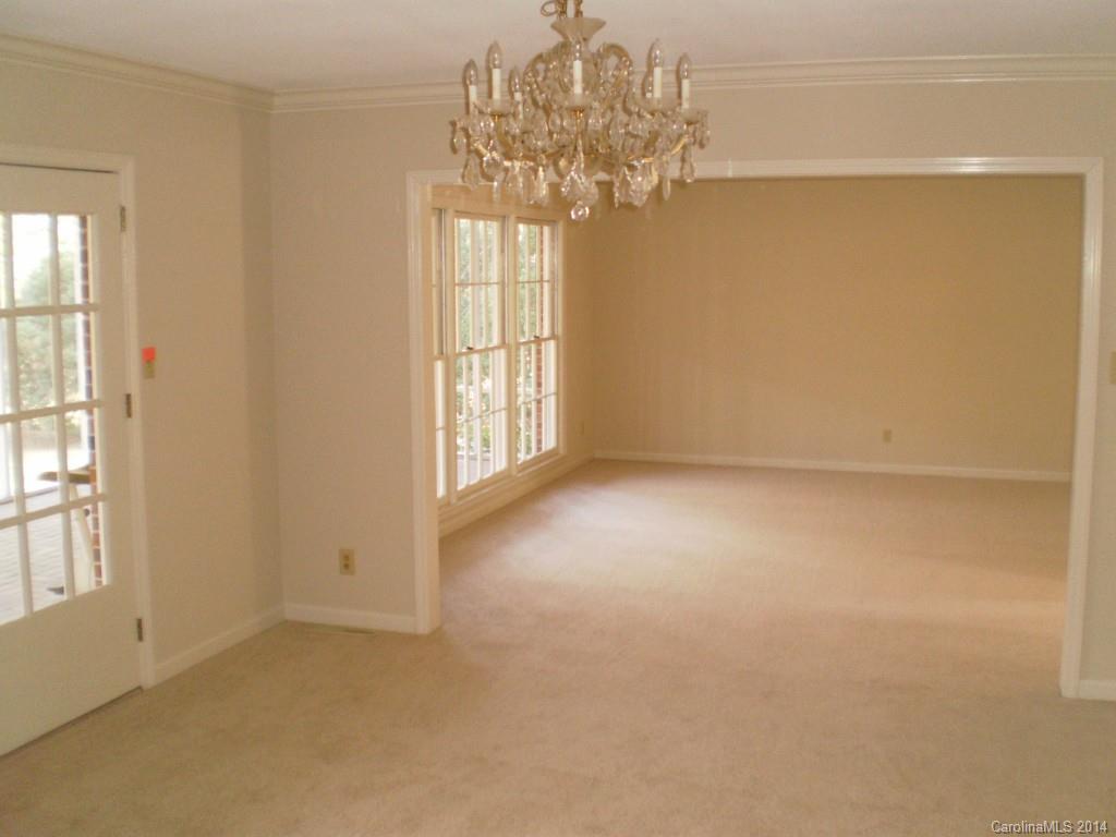 Country Club Estates - Residential