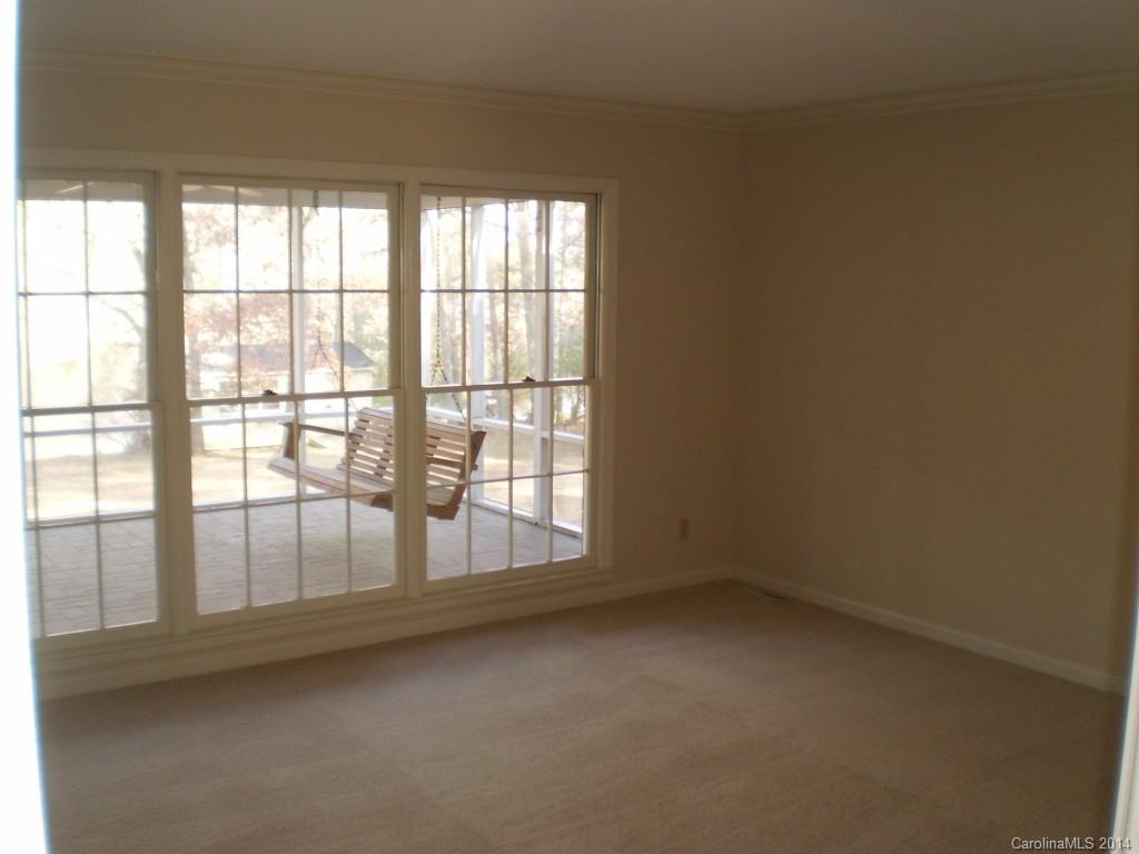 Country Club Estates - Residential