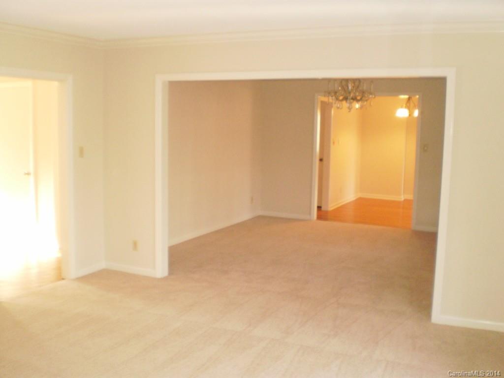 Country Club Estates - Residential