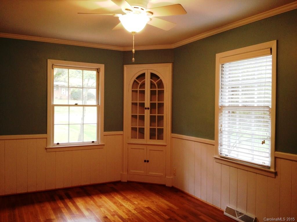 Ragin Estates - Residential