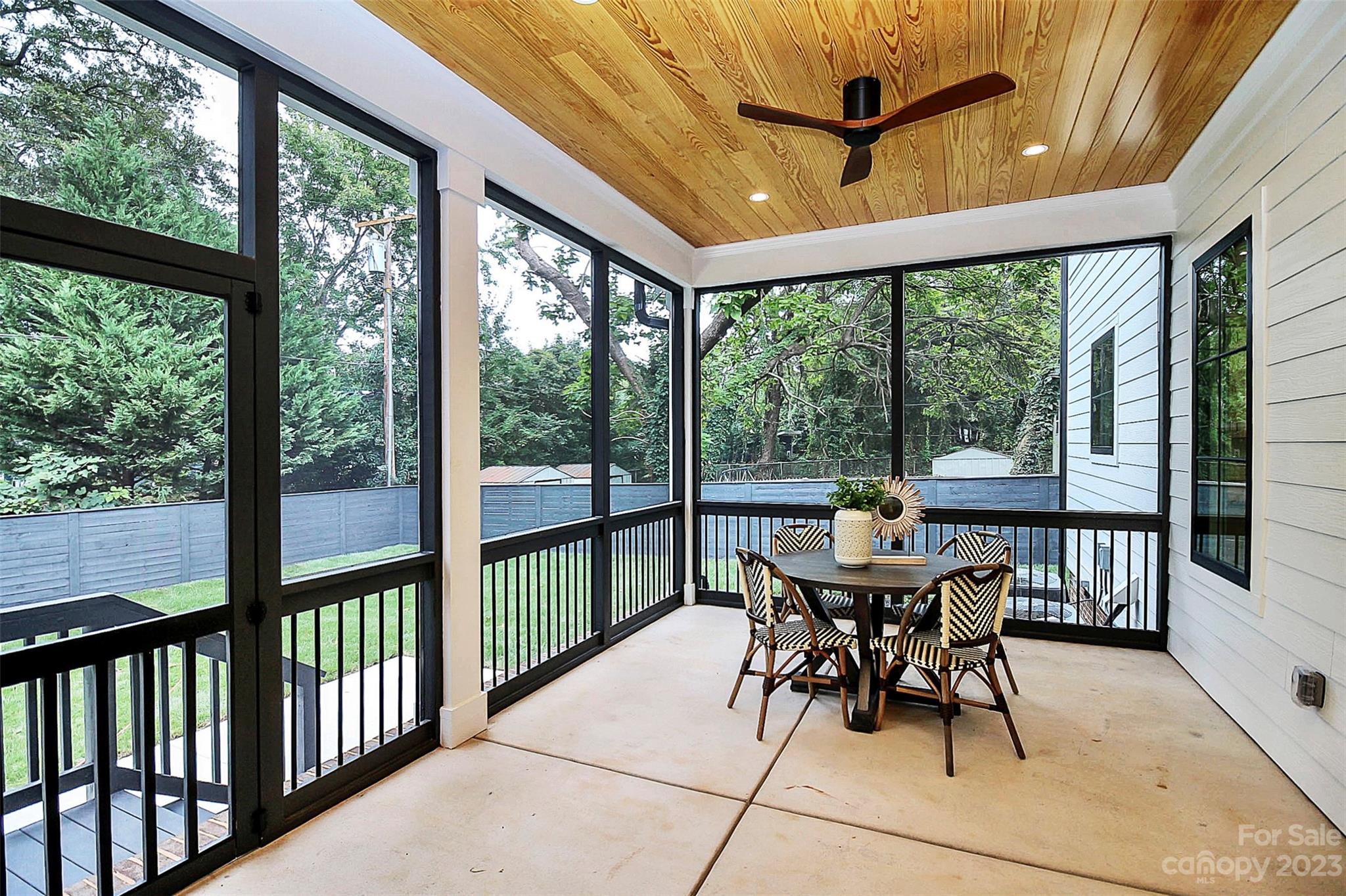 Villa Heights - Residential