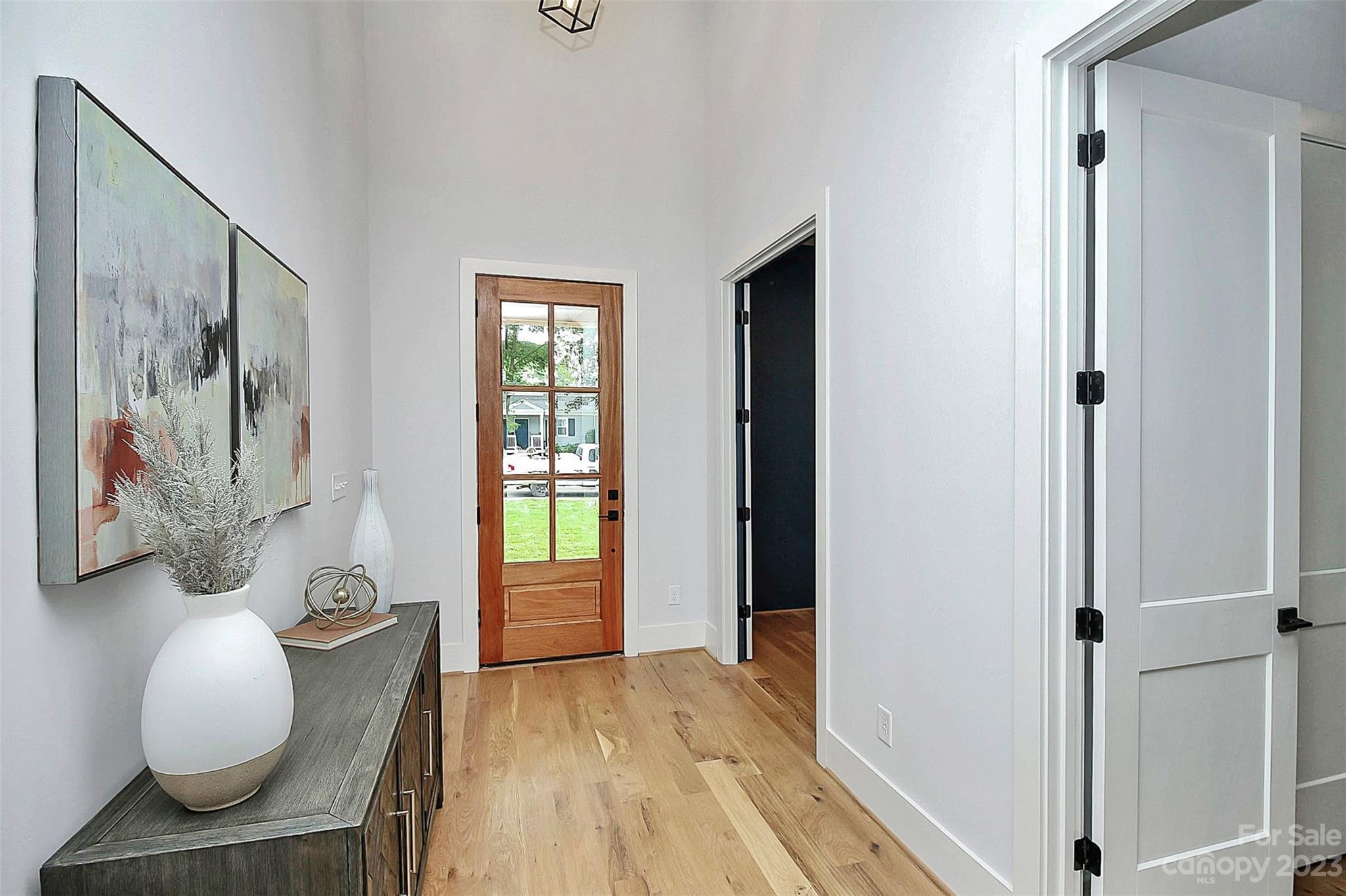 Villa Heights - Residential