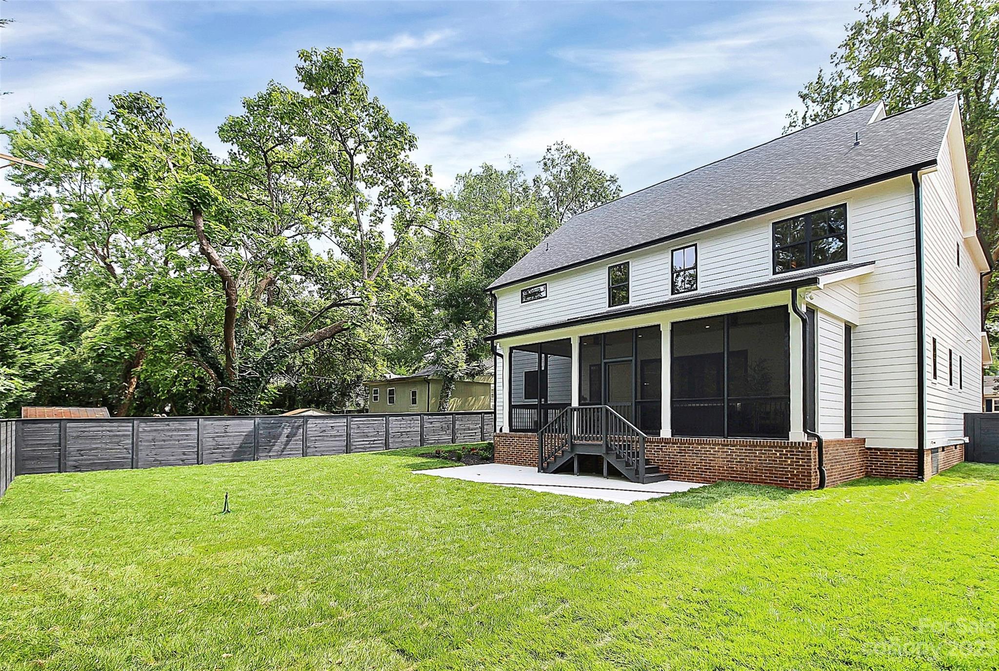 Villa Heights - Residential