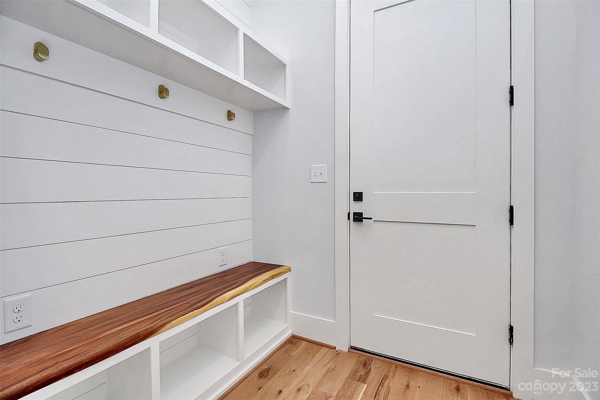 Villa Heights - Residential